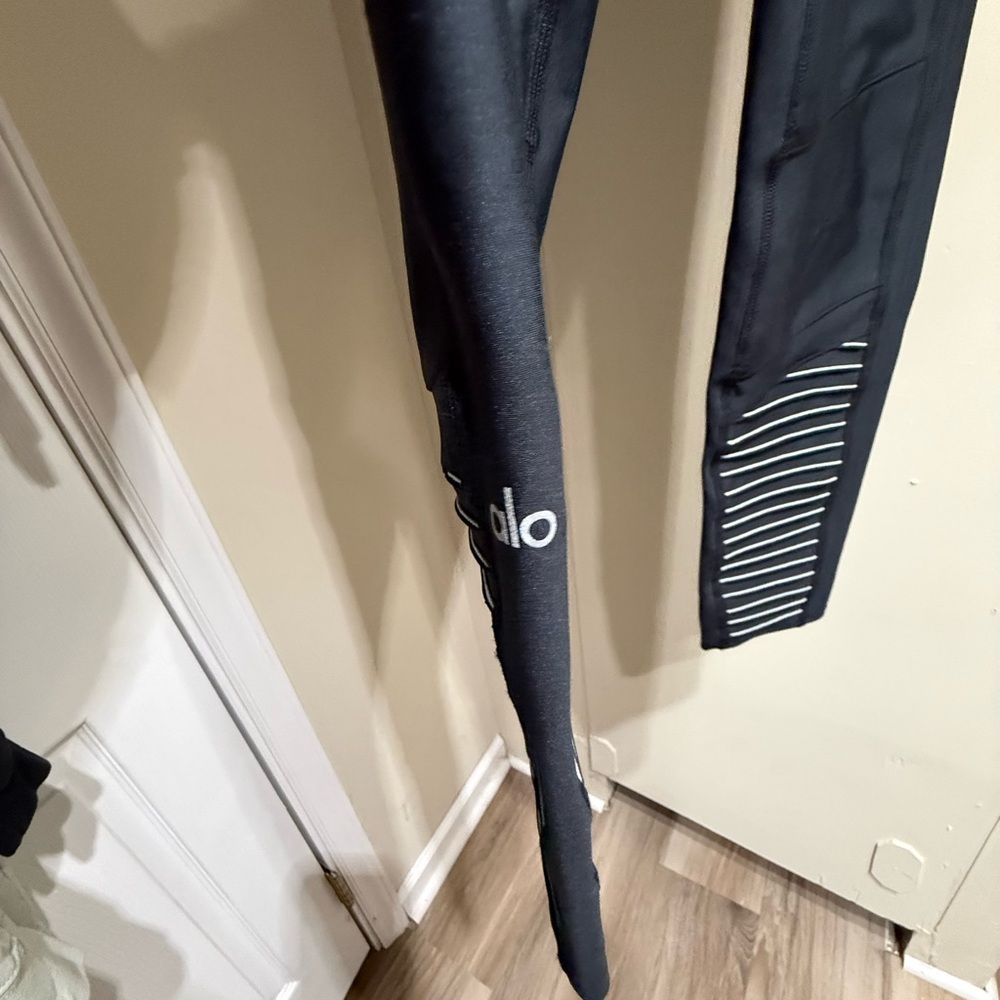 Alo moto leggings - Picture 6 of 7